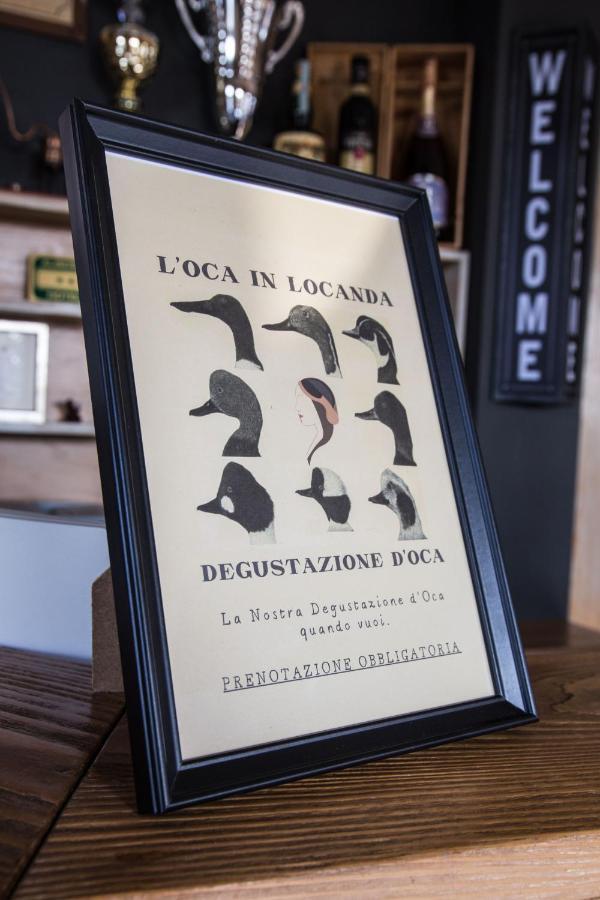 Locanda La Castellana Castello d'Agogna Bagian luar foto