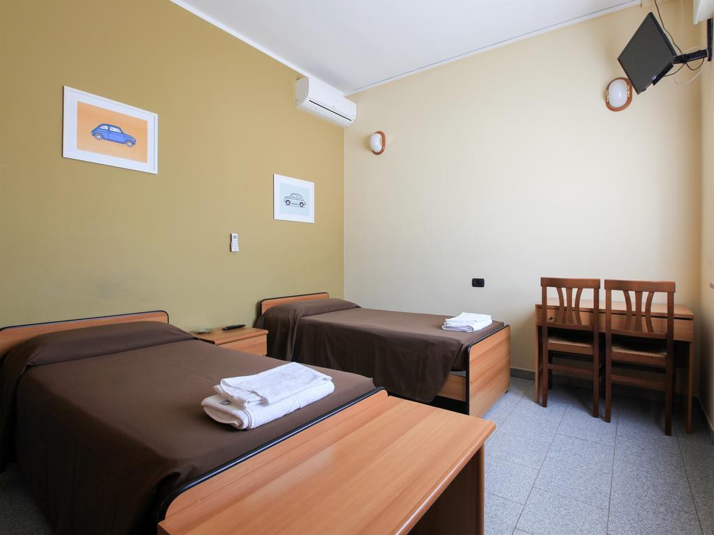 Locanda La Castellana Castello d'Agogna Bagian luar foto